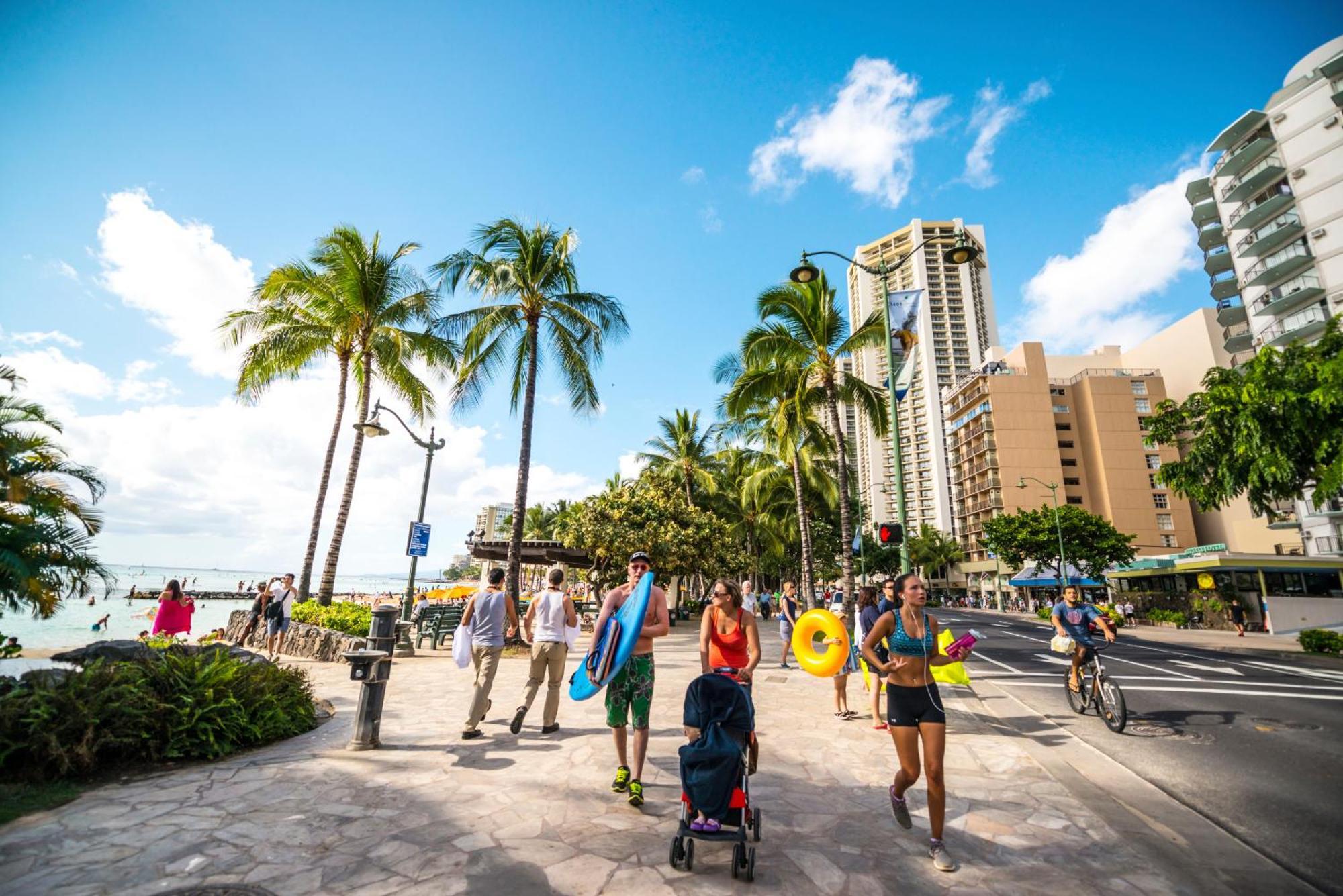 Mountain View Condo W/ King-Size Bed, Free Parking Honolulu Buitenkant foto