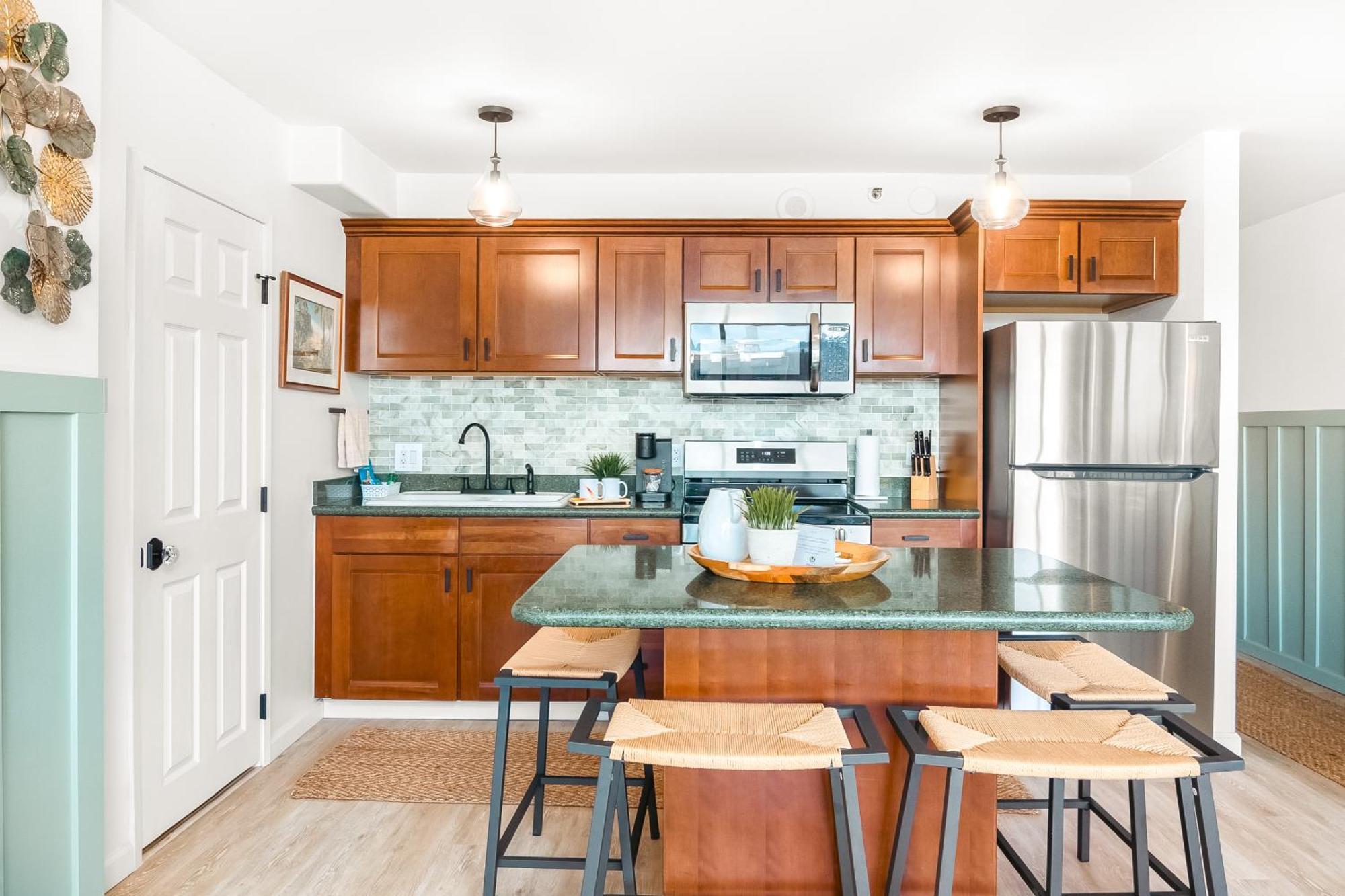 Mountain View Condo W/ King-Size Bed, Free Parking Honolulu Buitenkant foto