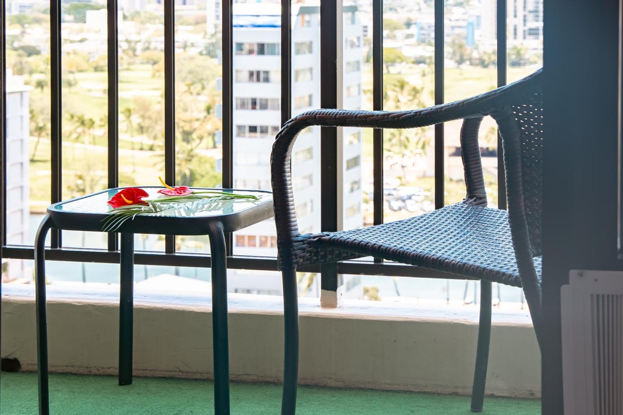 Mountain View Condo W/ King-Size Bed, Free Parking Honolulu Buitenkant foto