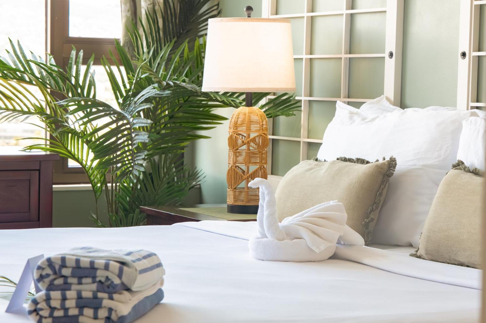 Mountain View Condo W/ King-Size Bed, Free Parking Honolulu Buitenkant foto